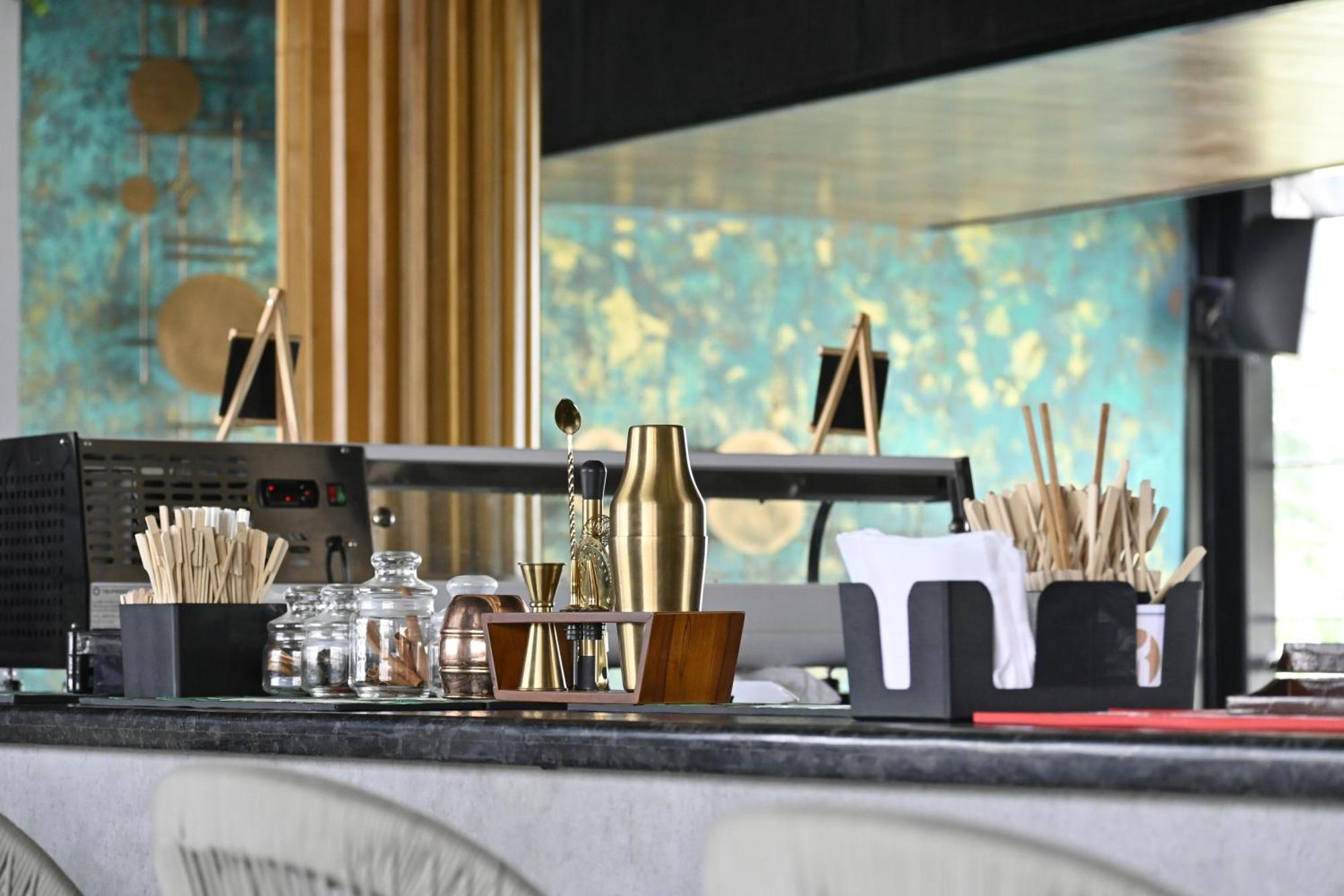 Fortune Jp Palace, Mysore - Member Itc Hotels' Group Luaran gambar A coffee bar