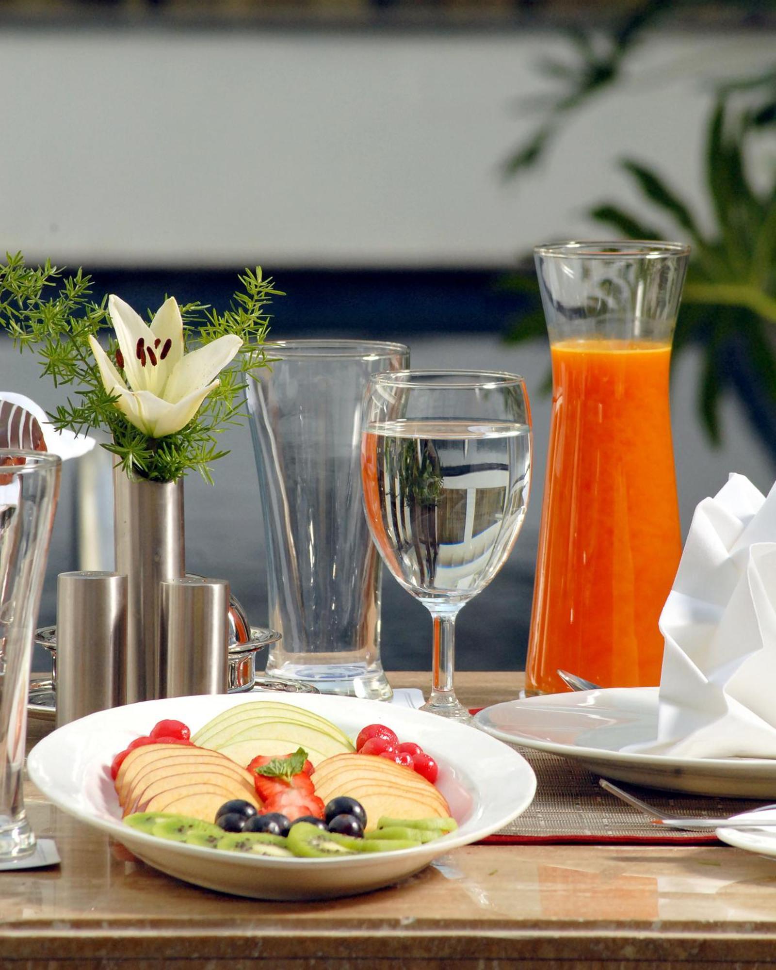Fortune Jp Palace, Mysore - Member Itc Hotels' Group Luaran gambar A glass of orange juice