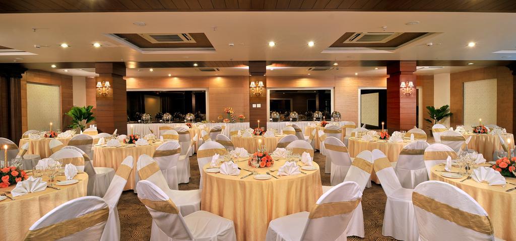 Fortune Jp Palace, Mysore - Member Itc Hotels' Group Luaran gambar The Royal, a banquet hall at the hotel